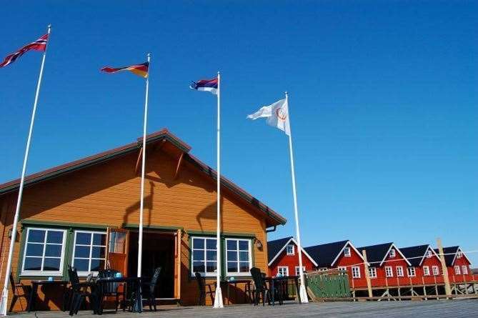 Hotel Adventure Camp - Mehamn Extérieur photo